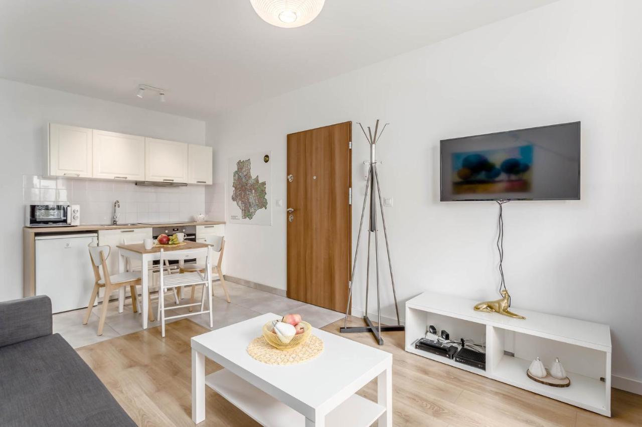 Chill Apartments Praga Poludnie วอร์ซอ ภายนอก รูปภาพ