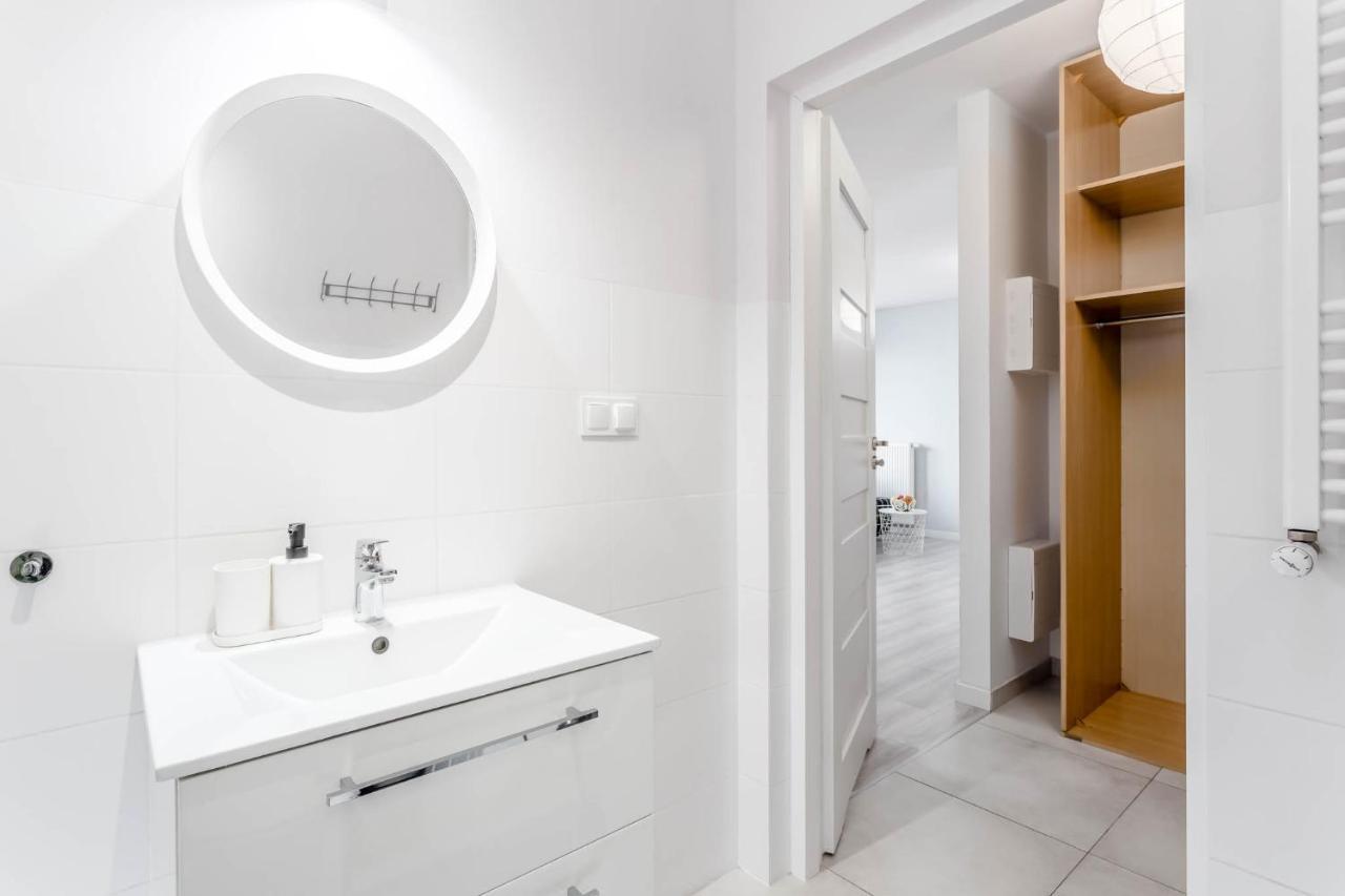 Chill Apartments Praga Poludnie วอร์ซอ ภายนอก รูปภาพ